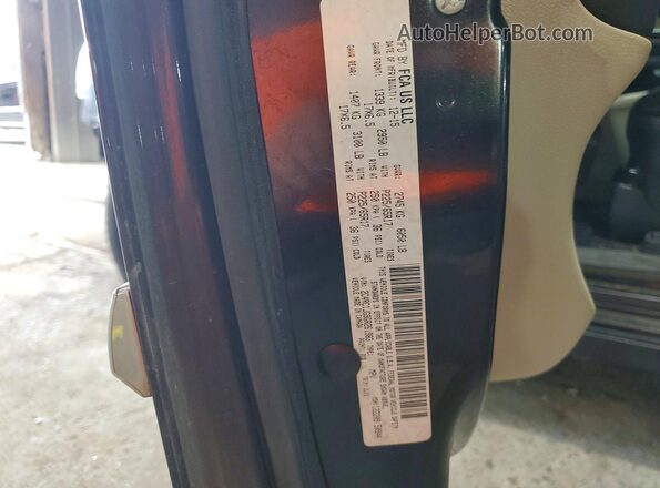2C4RC1JG9GR261983 2016 CHRYSLER TOWN Черный Панорамный вид салона 360°