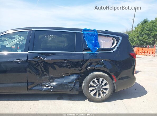 2C4RC1L70PR603947 2023 CHRYSLER PACIFICA Black Front view