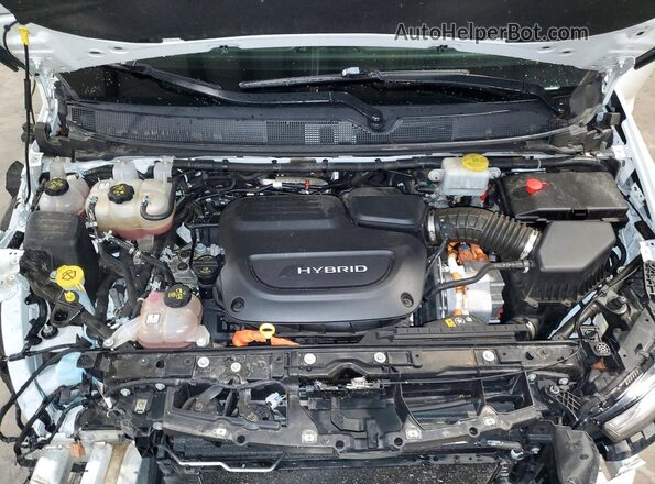 2C4RC1L71NR139600 2022 CHRYSLER PACIFICA White Vista del compartimento del motor
