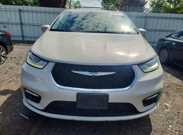 2C4RC1L74MR581060 2021 CHRYSLER PACIFICA White Vista frontal