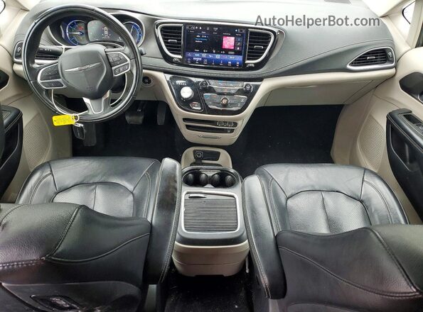 2C4RC1L74NR121365 2022 CHRYSLER PACIFICA Gray Widok deski rozdzielczej