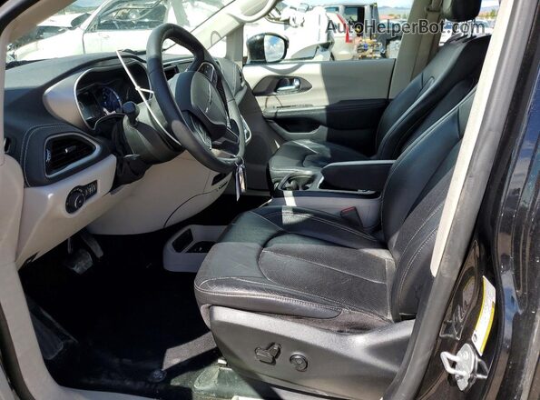 2C4RC1L74NR156181 2022 CHRYSLER PACIFICA Черный Вид салона спереди