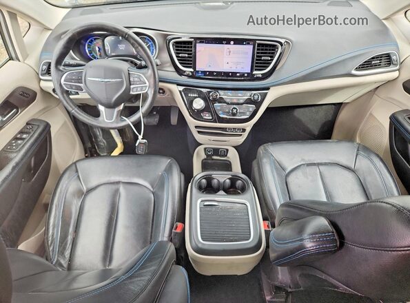 2C4RC1L77MR580517 2021 CHRYSLER PACIFICA Gray Widok deski rozdzielczej