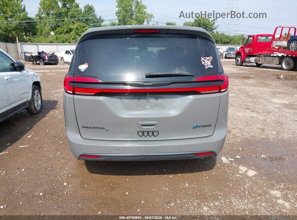 2C4RC1L78NR127296 2022 CHRYSLER PACIFICA Gray 