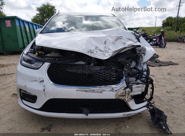 2C4RC1L79NR136959 2022 CHRYSLER PACIFICA Белый Вид панели приборов