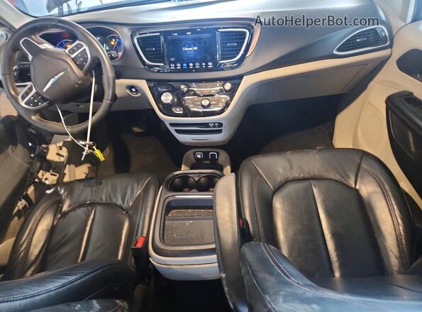 2C4RC1L7XJR236613 2018 CHRYSLER PACIFICA Black Vista del salpicadero