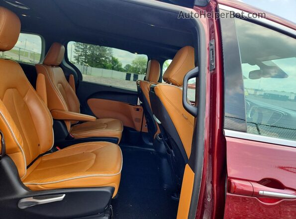 2C4RC1N72MR548426 2021 CHRYSLER PACIFICA Red Widok wnętrza z tyłu