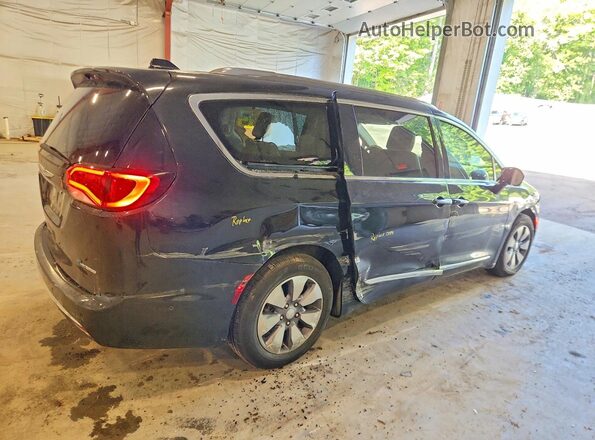 2C4RC1N77JR323236 2018 CHRYSLER PACIFICA Black Հետևի աջ
