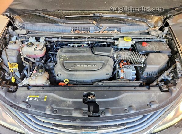 2C4RC1N77JR323236 2018 CHRYSLER PACIFICA Black Շարժիչի բաժամունքի տեսք