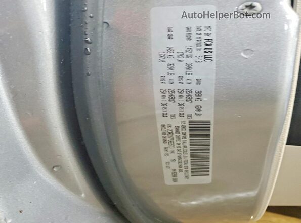2C4RC1N77JR339713 2018 CHRYSLER PACIFICA Серебряный Вид наклейки с VIN-кодом