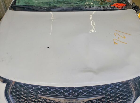 2C4RC1S71RR111951 2024 CHRYSLER PACIFICA White Widok komory silnika