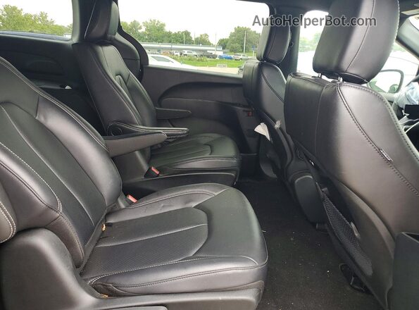2C4RC1S74SR572728 2025 CHRYSLER PACIFICA Черный Вид задней части салона