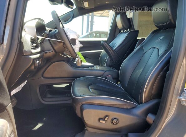 2C4RC1S75NR137107 2022 CHRYSLER PACIFICA Gray წინა სალონის ხედი