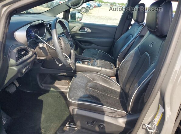 2C4RC1S79MR586529 2021 CHRYSLER PACIFICA Gray წინა სალონის ხედი