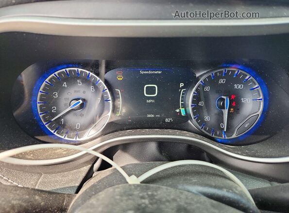2C4RC3BG1TR174180 2026 CHRYSLER PACIFICA White Instrument cluster view