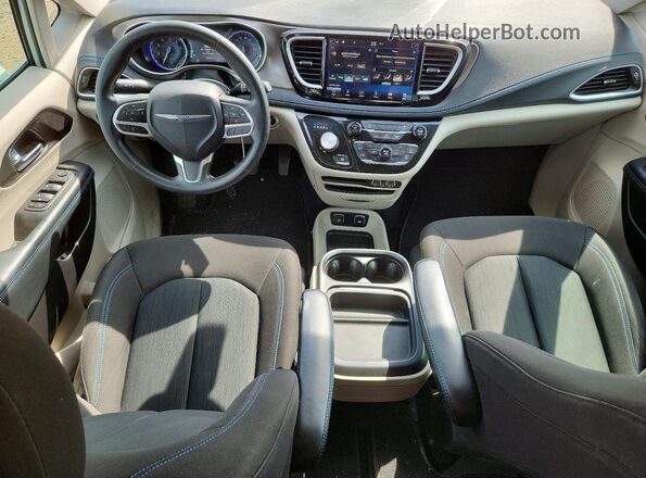 2C4RC3FG4MR564413 2021 CHRYSLER PACIFICA Белый Вид панели приборов