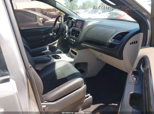 2C4RDGCG0JR265151 2018 DODGE GRAND CARAVAN Gray Вид салону спереду