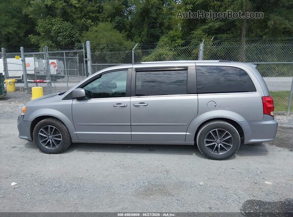 2C4RDGCG1HR589641 2017 DODGE GRAND CARAVAN Silver Vista interior de 360 grados
