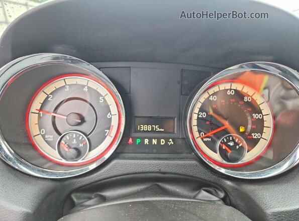 2C4RDGCG2HR611937 2017 DODGE GRAND Gray ხელსაწყოთა პანელის ხედი