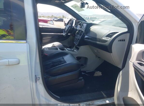 2C4RDGCG2JR266866 2018 DODGE GRAND CARAVAN White Vista interior delantera