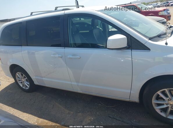 2C4RDGCG2JR266866 2018 DODGE GRAND CARAVAN White Vista interior trasera