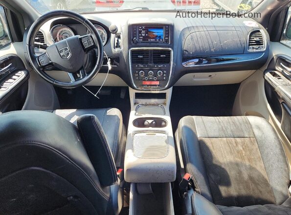 2C4RDGCG2LR201146 2020 DODGE GRAND Silver Widok deski rozdzielczej