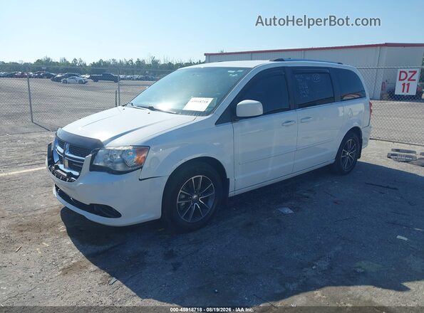 2C4RDGCG3HR574123 2017 DODGE GRAND CARAVAN White Передня ліва чверть