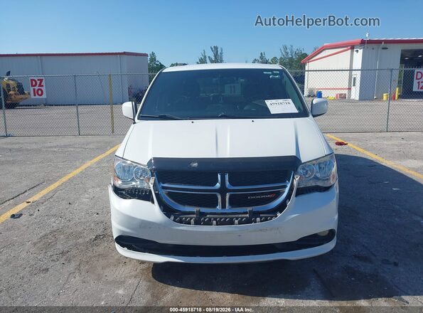 2C4RDGCG3HR574123 2017 DODGE GRAND CARAVAN White Вид щитка приладів