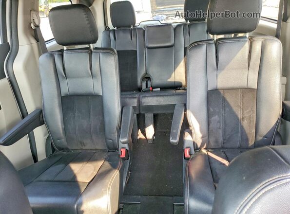 2C4RDGCG3HR735957 2017 DODGE GRAND Белый Вид задних сидений