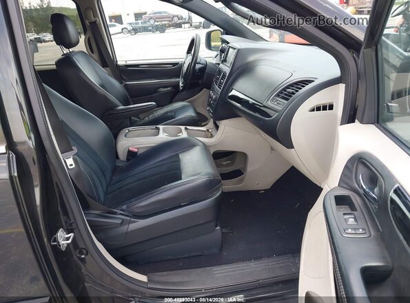 2C4RDGCG3HR790022 2017 DODGE GRAND CARAVAN Черный Вид салона спереди