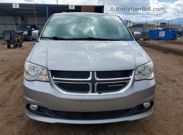 2C4RDGCG3HR841860 2017 DODGE GRAND Gray Widok z przodu