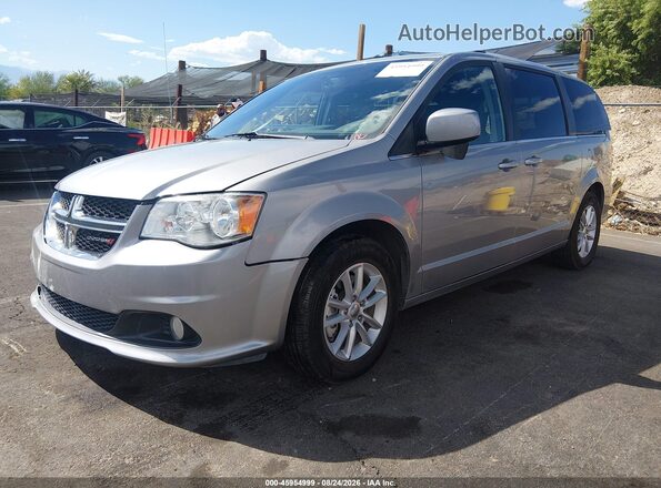 2C4RDGCG3JR136174 2018 DODGE GRAND CARAVAN Silver Przód lewy