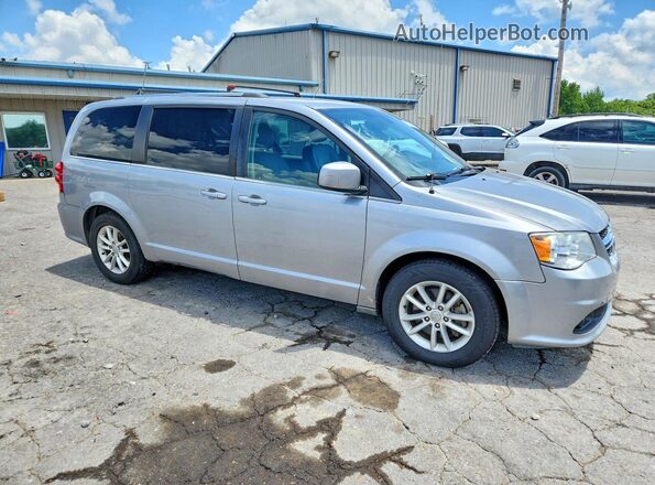 2C4RDGCG3JR298550 2018 DODGE GRAND Серебряный Передняя правая четверть
