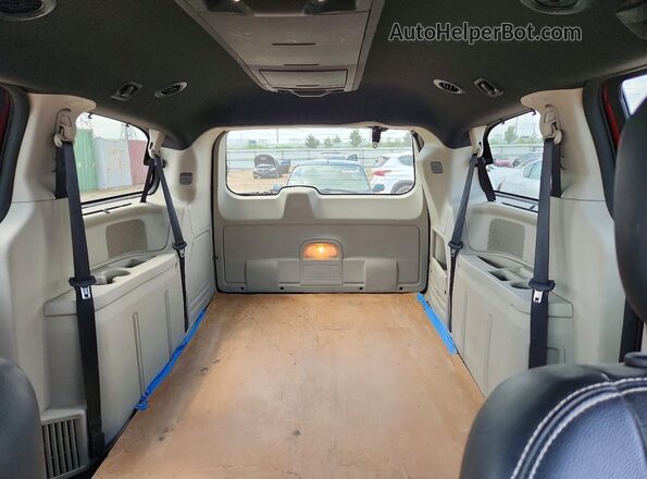 2C4RDGCG4HR649704 2017 DODGE GRAND Maroon Rear seats view