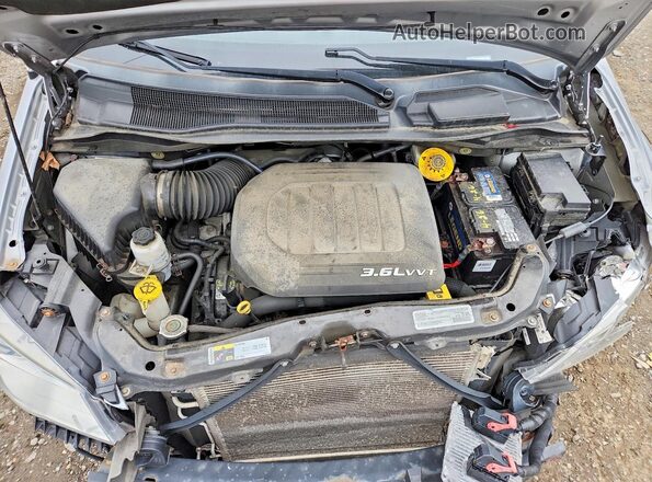 2C4RDGCG4JR240981 2018 DODGE GRAND Silver ძრავის განყოფილების ხედი