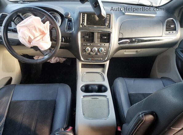 2C4RDGCG4KR647877 2019 DODGE GRAND Charcoal Widok deski rozdzielczej