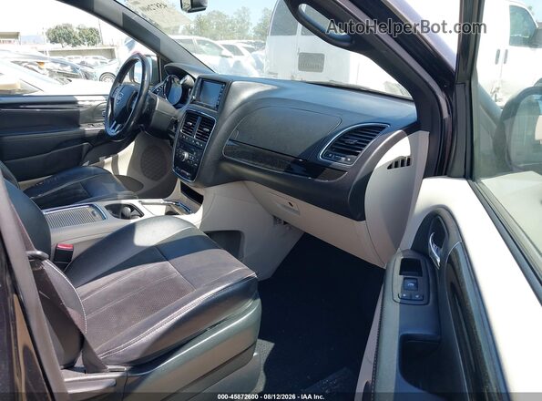 2C4RDGCG5HR856747 2017 DODGE GRAND CARAVAN Черный Вид салона спереди