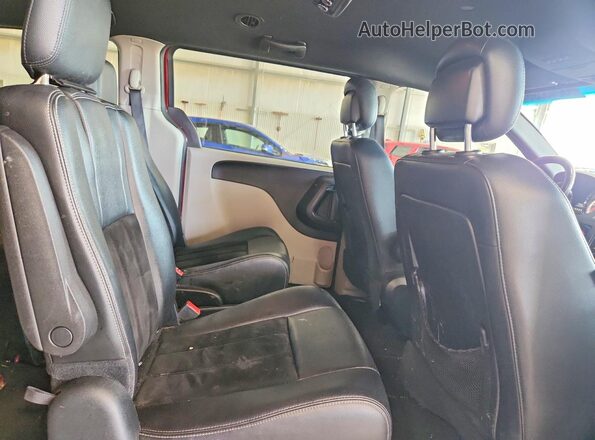 2C4RDGCG5HR859955 2017 DODGE GRAND Maroon Widok wnętrza z tyłu