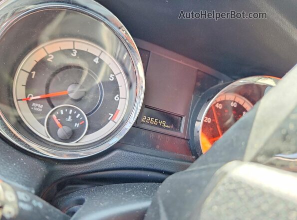 2C4RDGCG6HR595953 2017 DODGE GRAND White ხელსაწყოთა პანელის ხედი