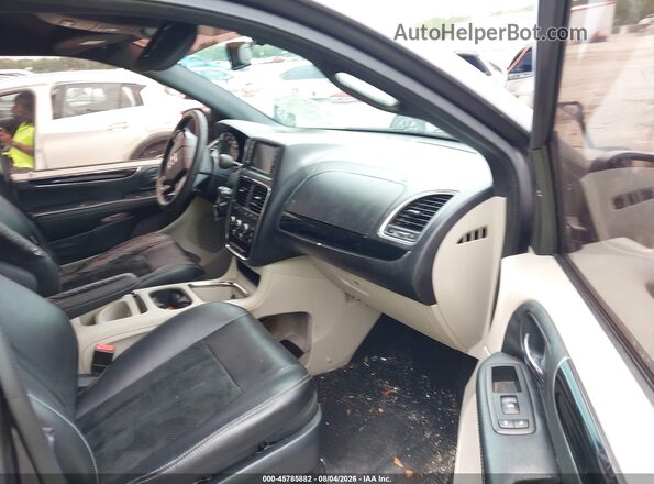 2C4RDGCG6HR813678 2017 DODGE GRAND CARAVAN Gray Вид салону спереду