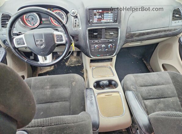2C4RDGCG7GR131309 2016 DODGE GRAND Серебряный Вид панели приборов