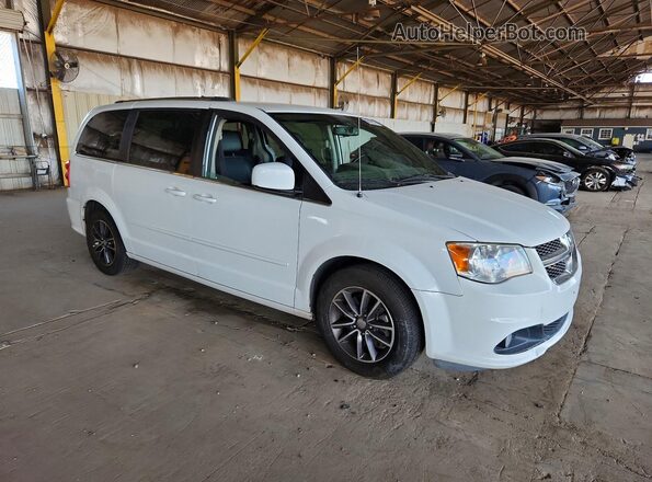 2C4RDGCG7HR735816 2017 DODGE GRAND Белый Передняя правая четверть
