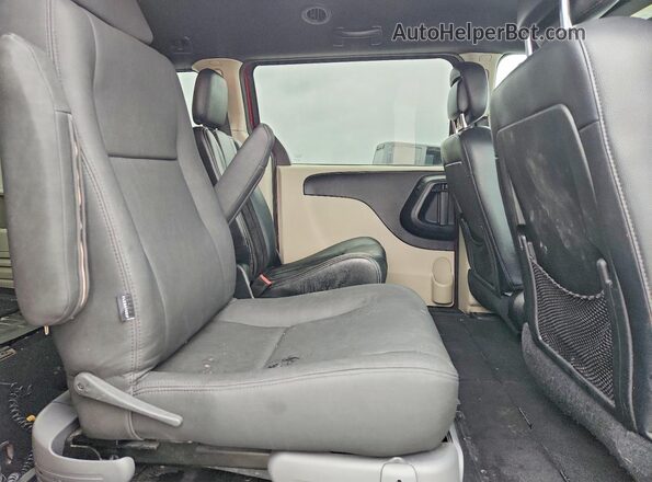 2C4RDGCG7HR807159 2017 DODGE GRAND Burgundy Rear interior view