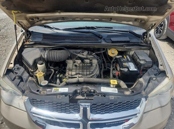 2C4RDGCG8GR312063 2016 DODGE GRAND Cream ძრავის განყოფილების ხედი