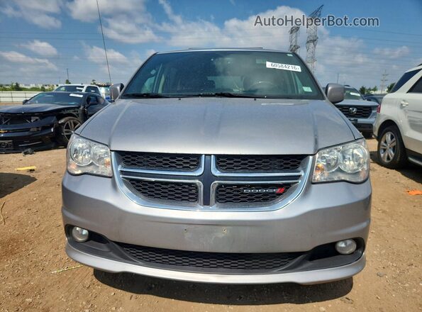 2C4RDGCG8HR600604 2017 DODGE GRAND Silver Front view