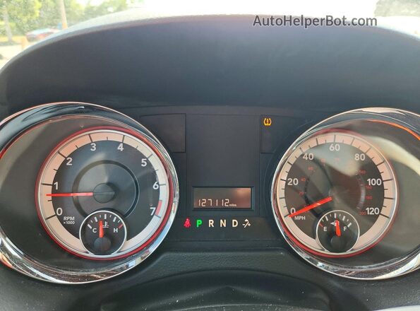 2C4RDGCG8JR178761 2018 DODGE GRAND Burgundy Widok zestawu wskaźników