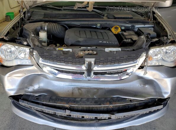 2C4RDGCG9GR311276 2016 DODGE GRAND Silver Vista del compartimento del motor