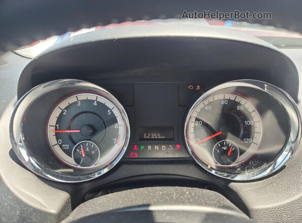 2C4RDGCG9HR678423 2017 DODGE GRAND Red Widok zestawu wskaźników