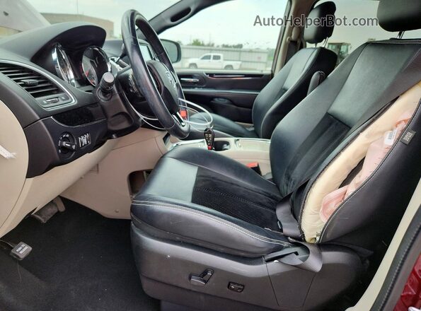 2C4RDGCG9HR730987 2017 DODGE GRAND Red Widok wnętrza z przodu