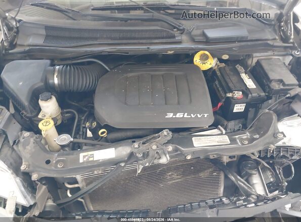 2C4RDGCG9HR845301 2017 DODGE GRAND CARAVAN Silver უკანა ხედი